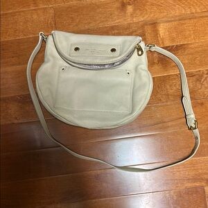 Marc Jacob’s Leather Crossbody Bag
